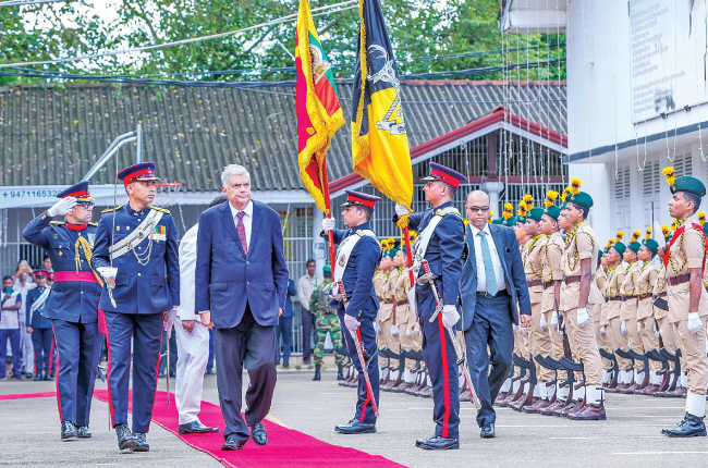 බණ්ඩාරනායක විද්‍යාලයේ 106 වැනි සංවත්සරය ජනපති ප්‍රධානත්වයෙන්